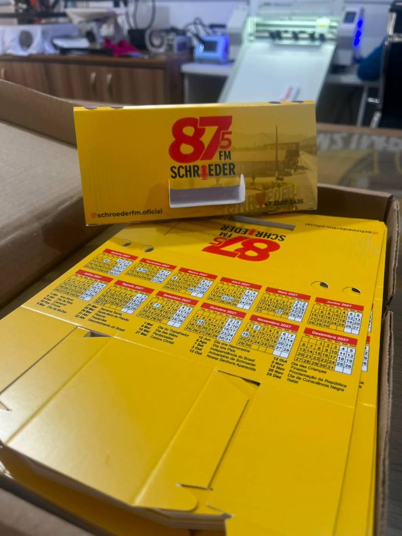 Material personalizado entregue pela MZ Impressões